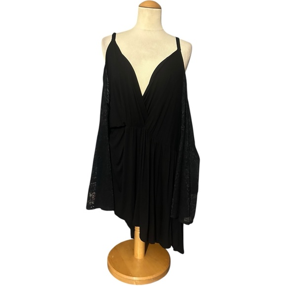 Torrid Super Soft Surplice Cold Shoulder Lace Bell Sleeve Top Black Size 3X - Picture 2 of 6